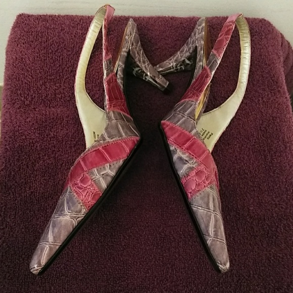 Shoes - Picture 6 of 6